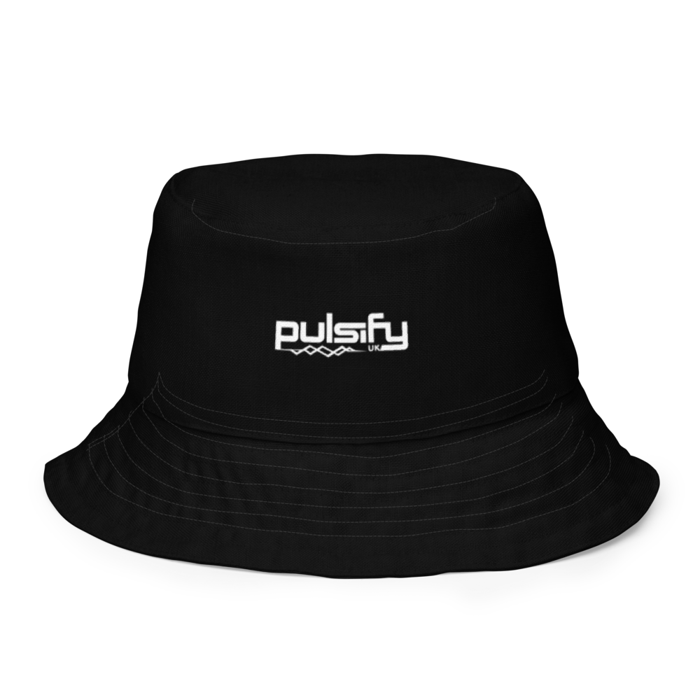Reversible Black / White Bucket Hat